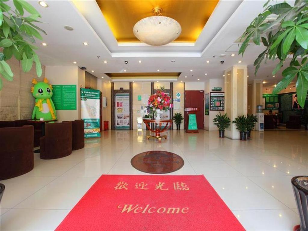Vx Hotel Shanghai Yixian Road Dabaishu Exteriör bild