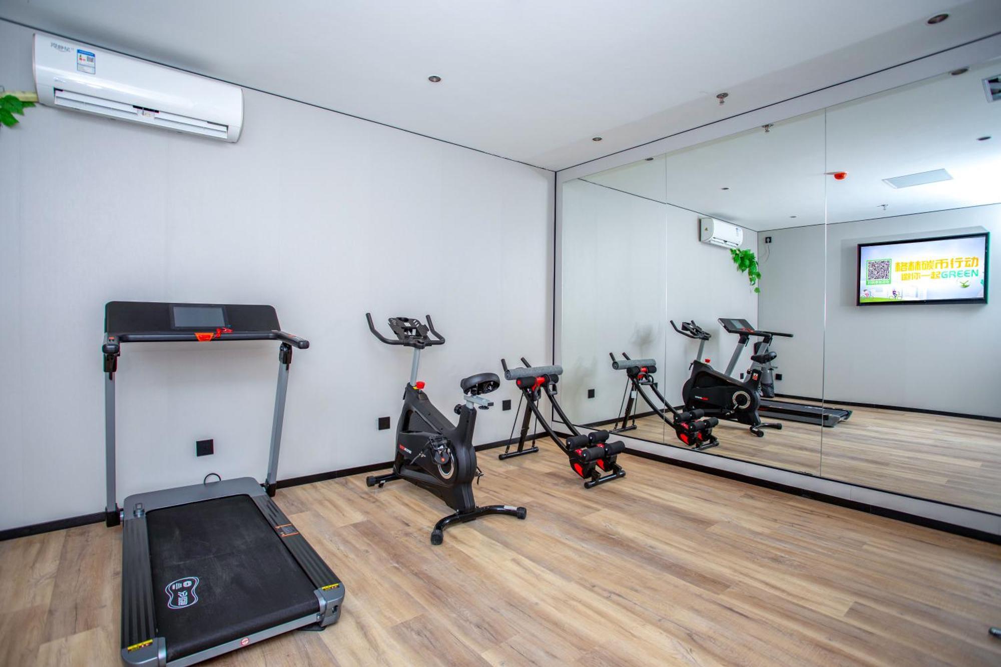 Vx Hotel Shanghai Yixian Road Dabaishu Exteriör bild