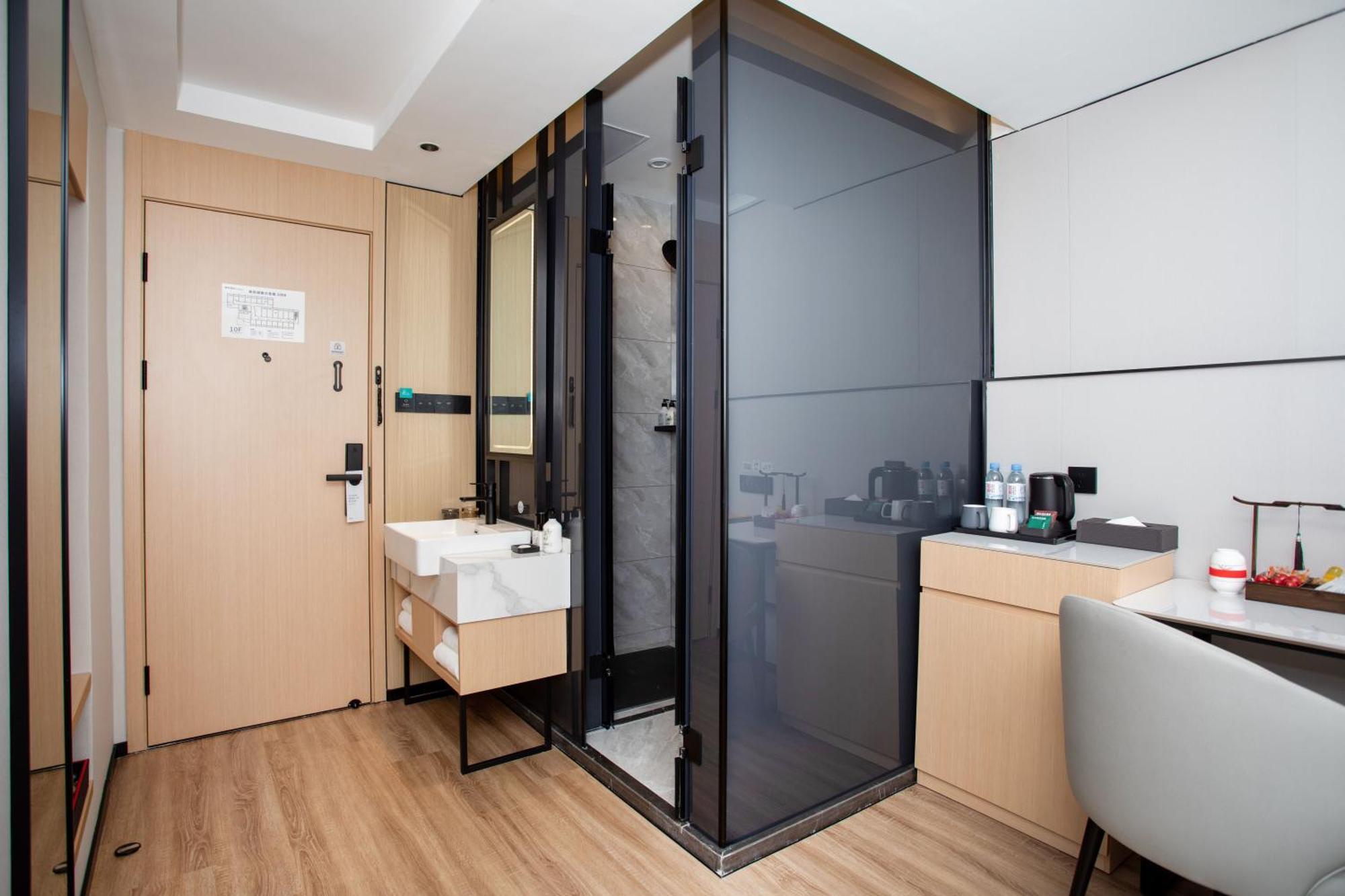 Vx Hotel Shanghai Yixian Road Dabaishu Exteriör bild