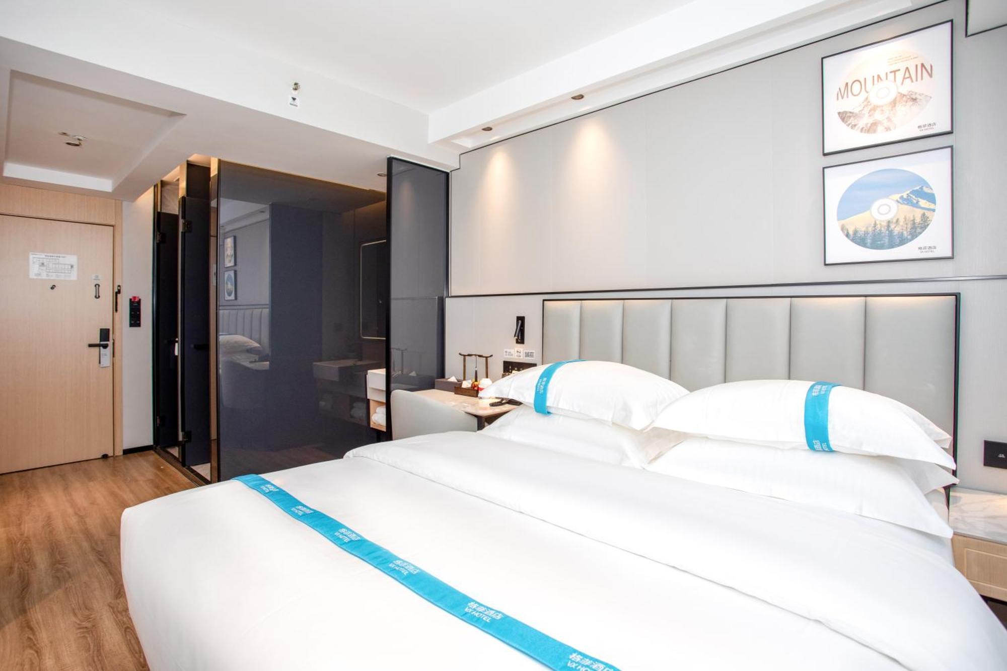 Vx Hotel Shanghai Yixian Road Dabaishu Exteriör bild